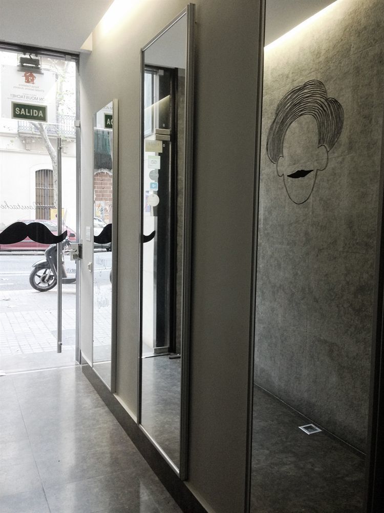 ברצלונה Don Moustache Boutique Hostel מראה חיצוני תמונה